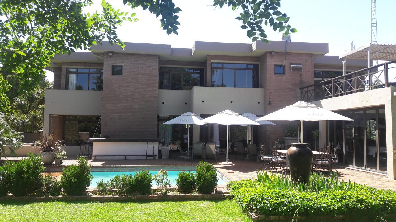 Willow Banks Lodge Parys Bagian luar foto